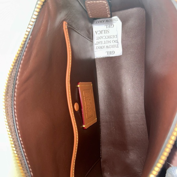 Coach Lola shoulder bag in Maple EUC - Picture 8 of 11